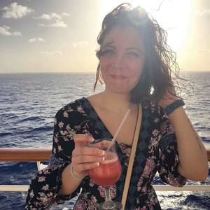 Meet your Posher, Marissa